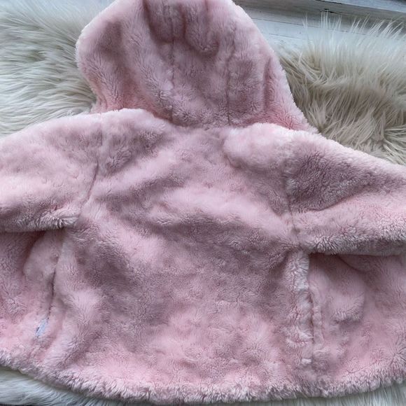 Fluffy jacket - Picture 6 of 7